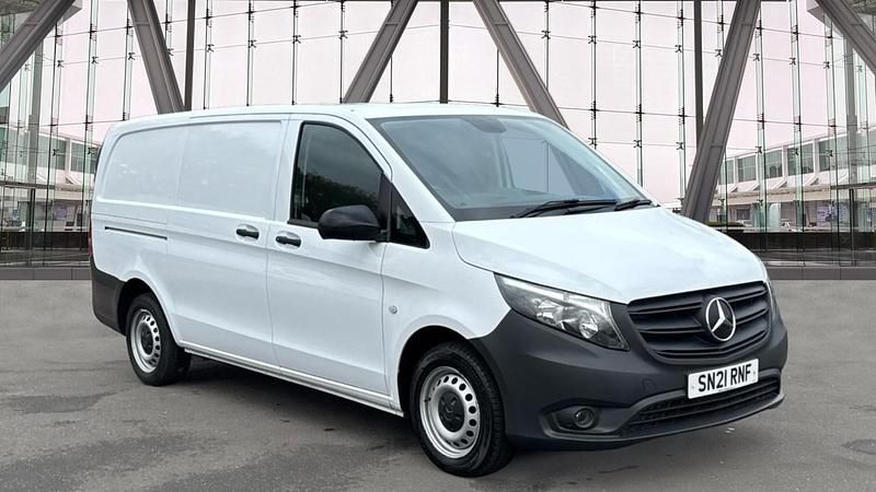 White Used 2021 Mercedes Vito Progressive MPV | £12,995 (A bit pricey) - Image 1/4