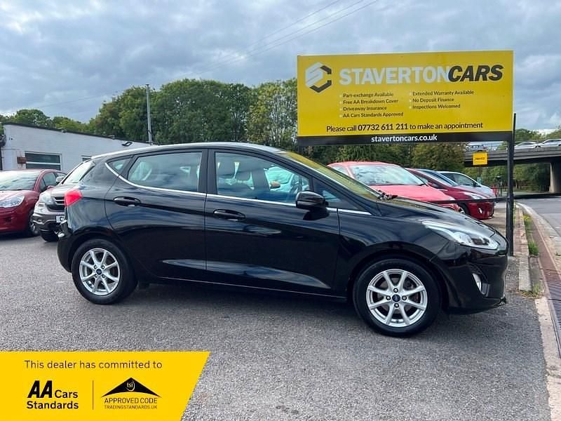 Black Used 2018 Ford Fiesta Zetec Hatchback | £7,495 (Fair price) - Image 1/2