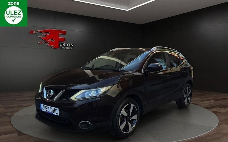 Black Used 2015 Nissan Qashqai N-TEC SUV | £9,700 (Good price) - Image 1/4