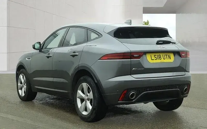 Used Jaguar E-Pace R-Dynamic 150 HP (110 kW) 2020 SUV
