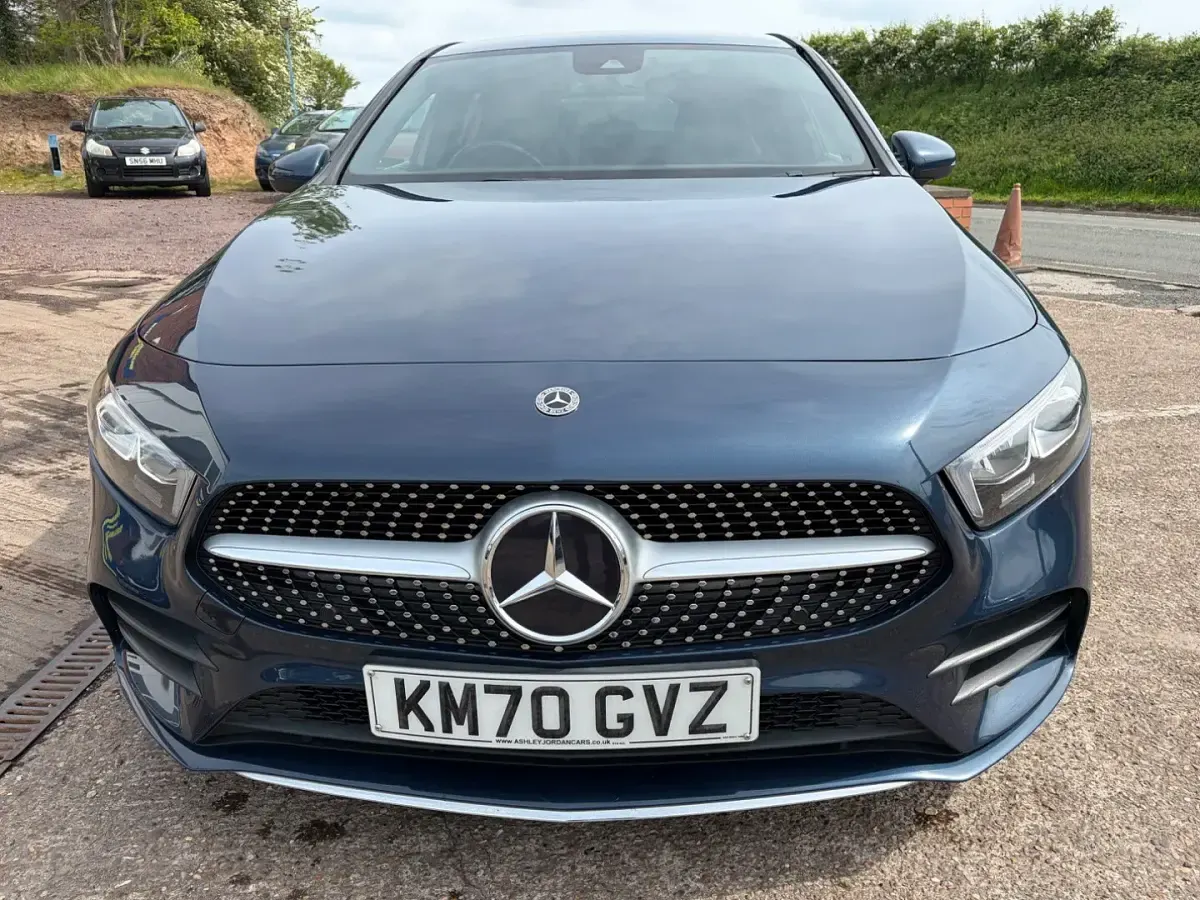 Used Mercedes A200 Executive 150 HP (110 kW) 2021 Blue Hatchback