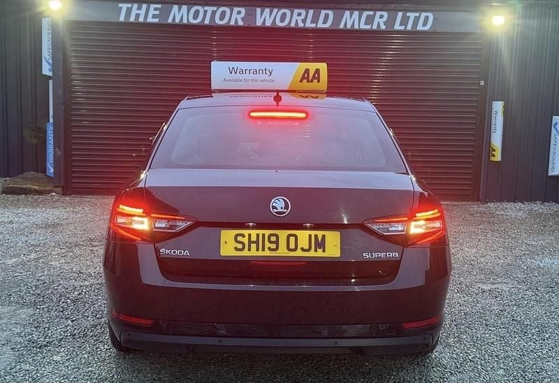 Used Skoda Superb SE L Executive 150 HP (110 kW) 2019 Black Hatchback