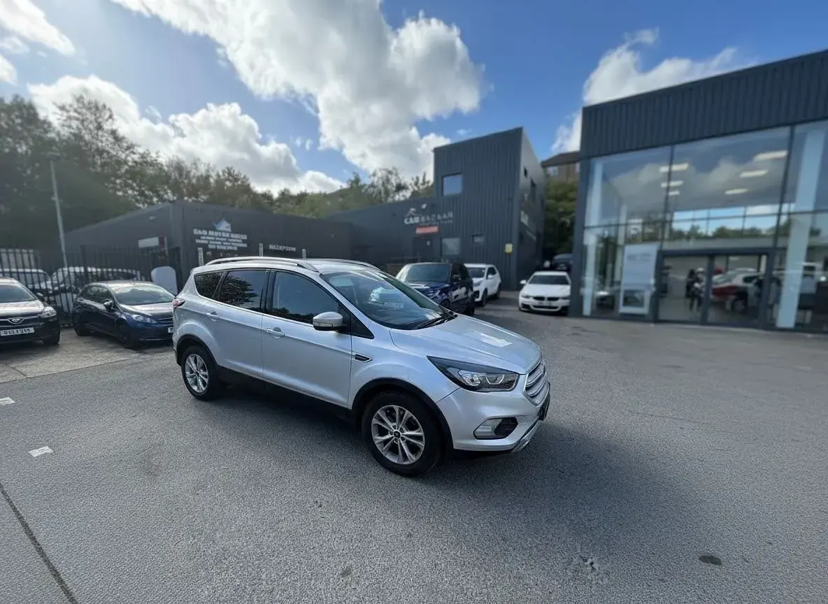 Used Ford Kuga Titanium 118 HP (86 kW) 2018 Silver SUV