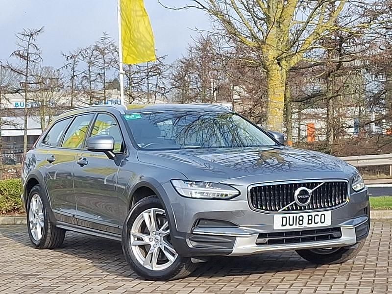 Used Volvo V90 CC Pro 190 HP (139 kW) 2018 Grey Estate