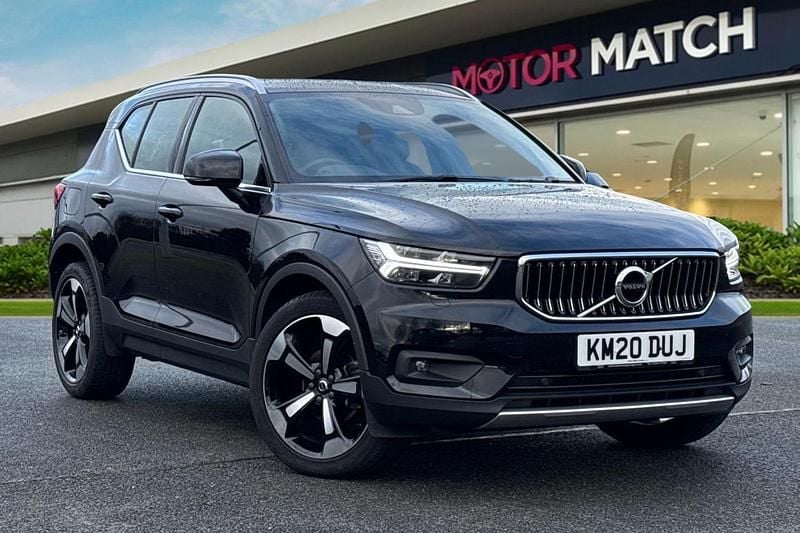 Black Used 2020 Volvo XC40 Inscription SUV | £21,349 (Good price) - Image 1/4