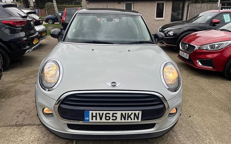 Used Mini Cooper Hatch 136 HP (100 kW) 2017 Hatchback