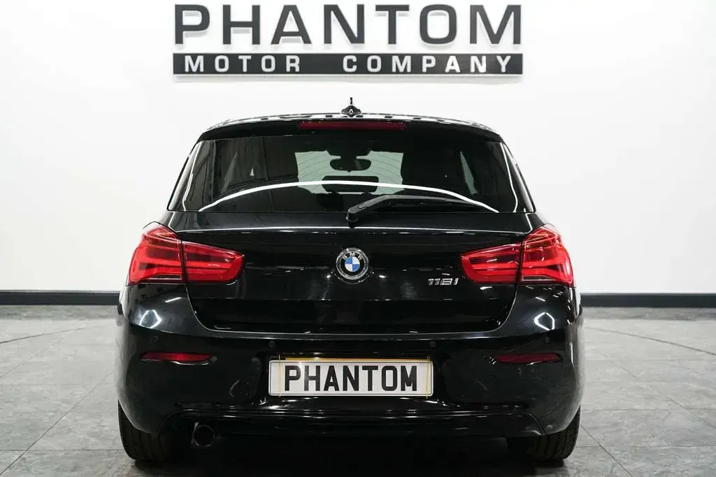 Used BMW 118 Sport Line 136 HP (100 kW) 2017 Black Hatchback