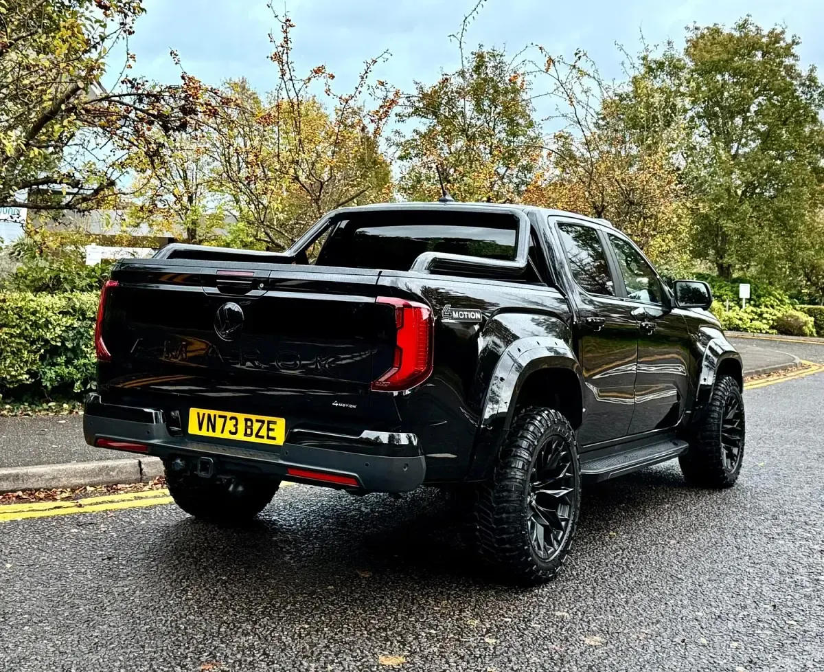 Used VW Amarok Style 237 HP (174 kW) 2023 Black Pickup