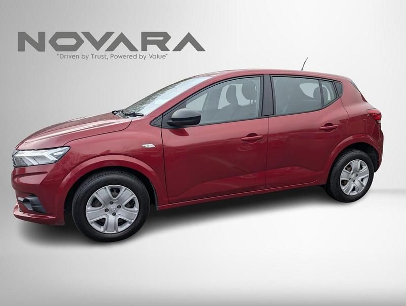 Used Dacia Sandero Essentiel 65 HP (47 kW) 2022 Red Hatchback