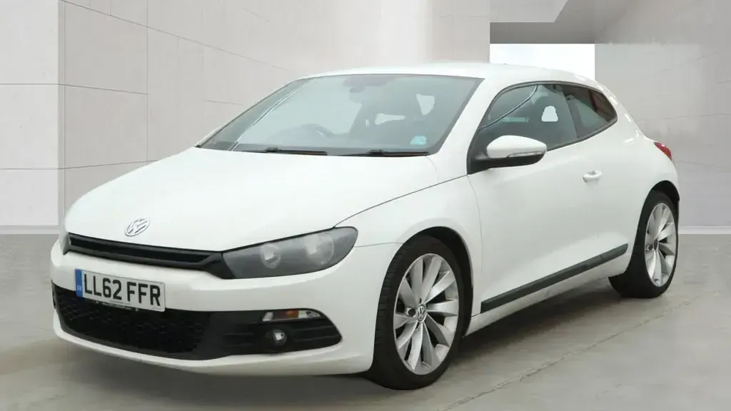Used VW Scirocco GT 138 HP (101 kW) 2012 White Coupe