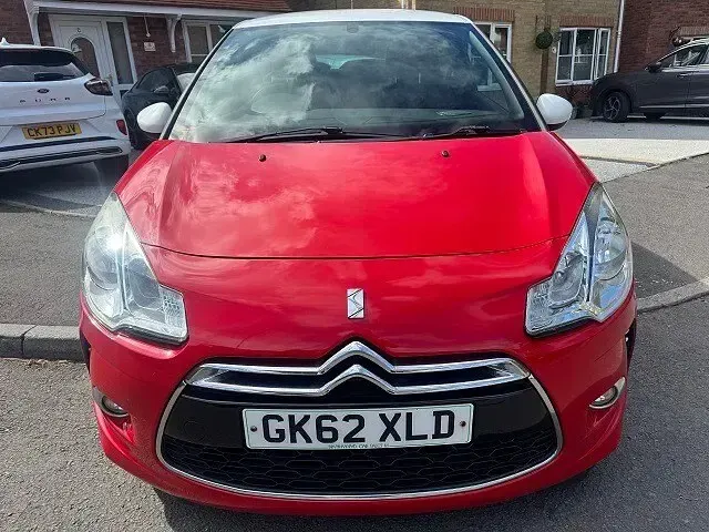 Used Citroën DS3 120 HP (88 kW) 2012 Red Hatchback