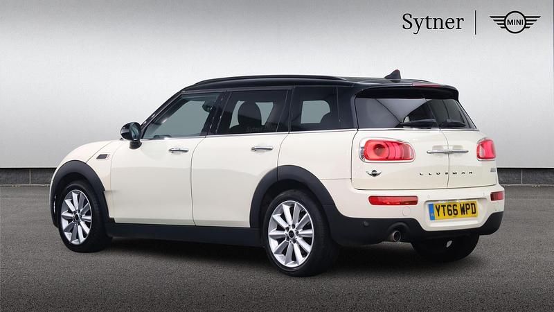 Used Mini Cooper Clubman 134 HP (98 kW) 2016 White Estate