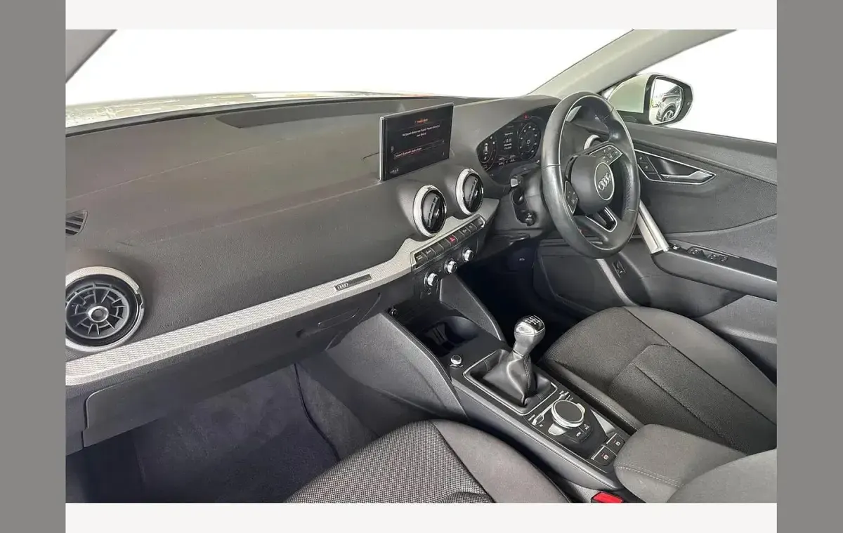 Used Audi Q2 Sport 150 HP (110 kW) 2021 White SUV