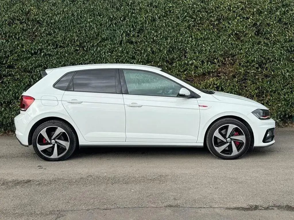 Used VW Polo GTI 200 HP (147 kW) 2019 White Hatchback