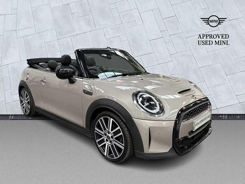 Grey Used 2022 Mini Cooper S Cabriolet Exclusive Cabriolet | £20,187 (Fair price) - Image 1/4