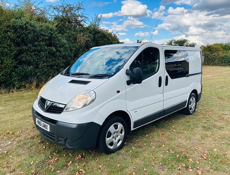 White Used 2012 Vauxhall Vivaro Van | £1,950 (Super price) - Image 1/4