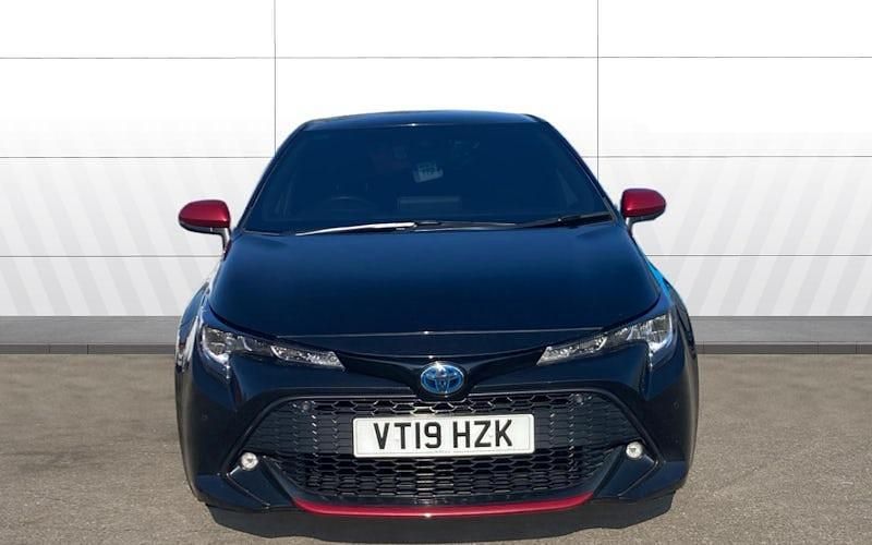 Used Toyota Corolla Design 122 HP (89 kW) 2022 Hatchback