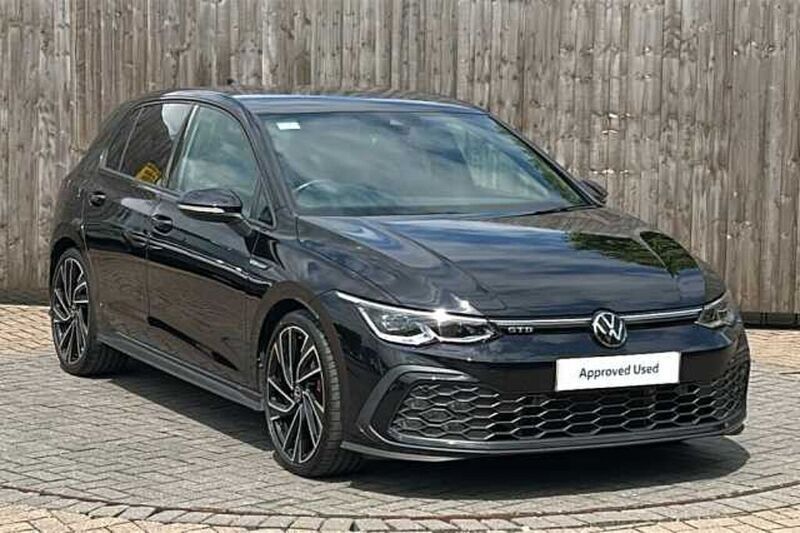 Used 2022 VW Golf VIII GTD | £29,999 (Expensive) - Image 1/4