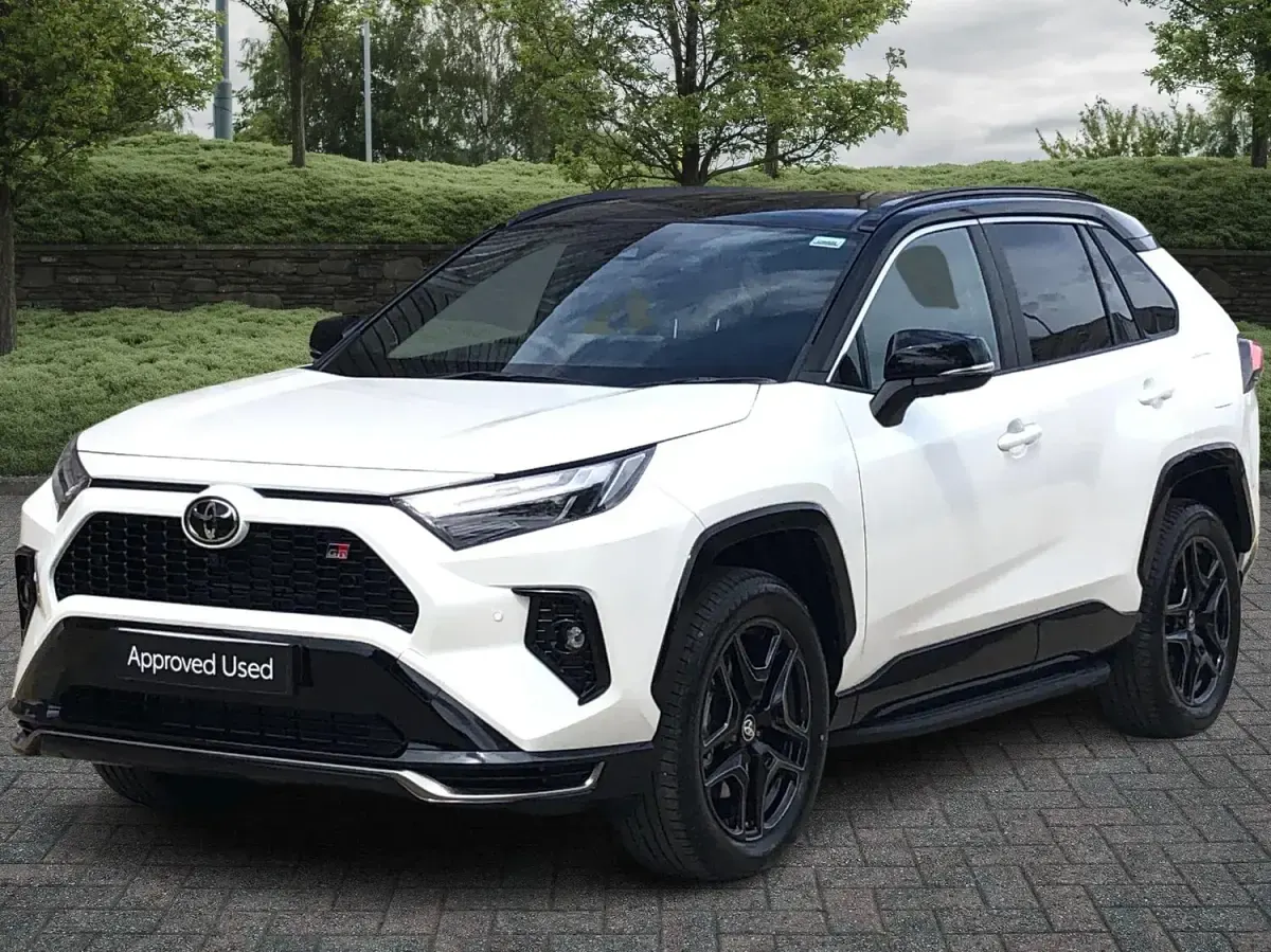Used Toyota RAV4 Sport 2025 White/black SUV