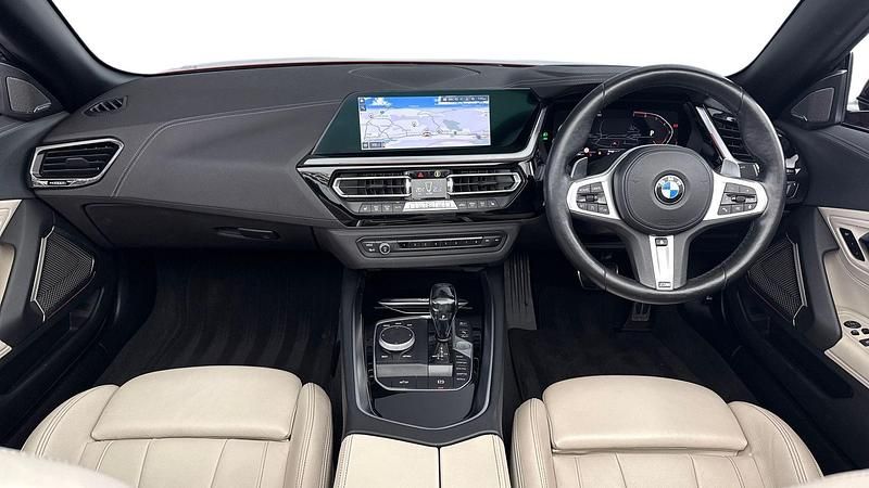 Used BMW Z4 M Sport 258 HP (189 kW) 2021 Red Cabriolet