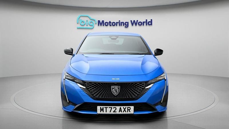 Used Peugeot 308 GT 129 HP (94 kW) 2022 Blue Hatchback