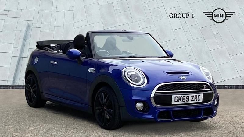 Used Mini Cooper S Sport 189 HP (139 kW) 2019 Blue Hatchback