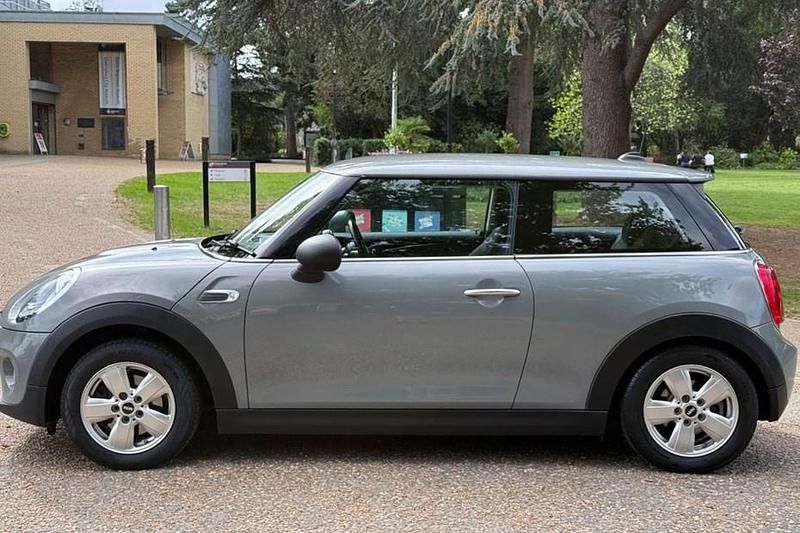 Grey Used 2015 Mini One D Hatch Hatchback | £4,495 (Fair price) - Image 1/1