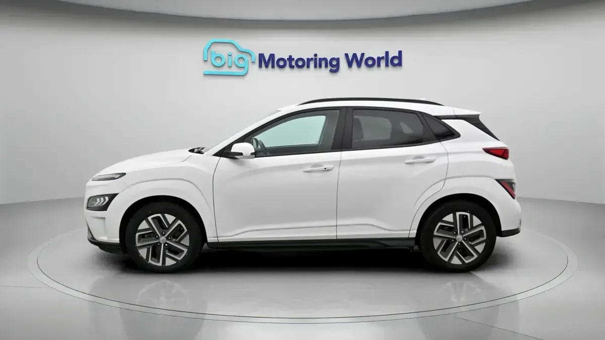 Used Hyundai Kona Ultimate 150 kW (204 HP) 2022 White SUV