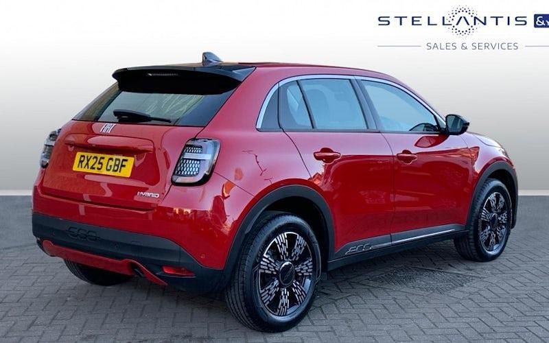 Used Fiat 600 S 101 HP (74 kW) 2025 Red Hatchback