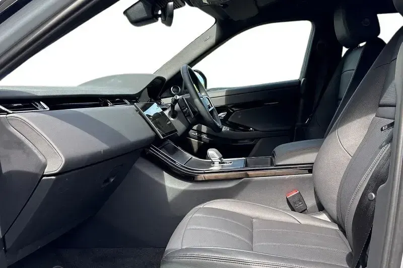 Used Land Rover Range Rover evoque SE Dynamic 2026 Grey SUV