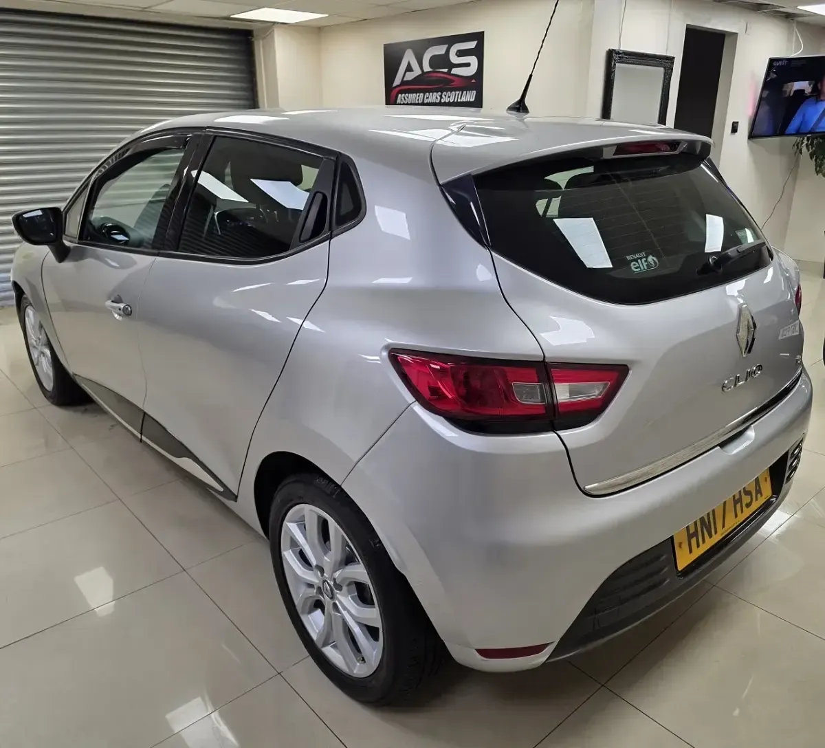 Usado Renault Clio IV Dynamique 2017 Prateado Citadino