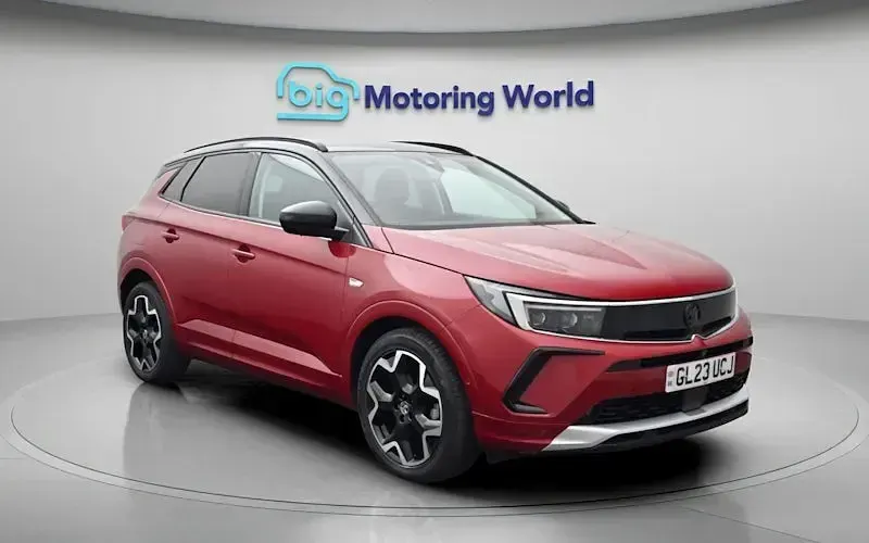 Used Vauxhall Grandland X Ultimate 131 HP (96 kW) 2023 Red SUV