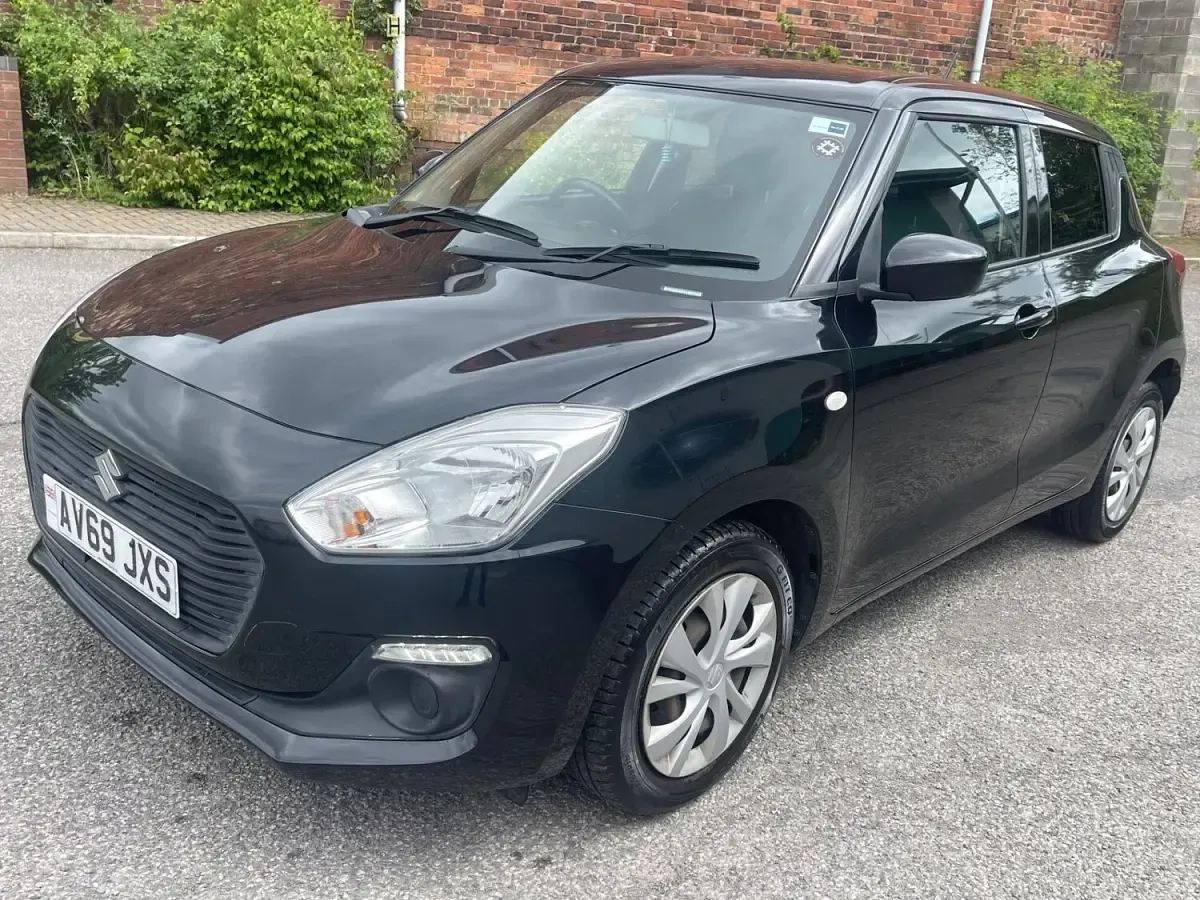 Used Suzuki Swift SZ3 90 HP (66 kW) 2019 Black Hatchback