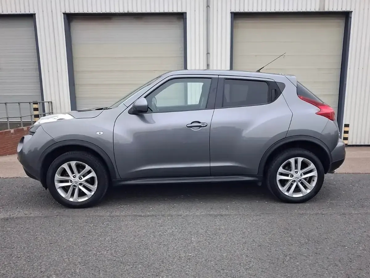 Used Nissan Juke Acenta 110 HP (80 kW) 2014 Grey SUV