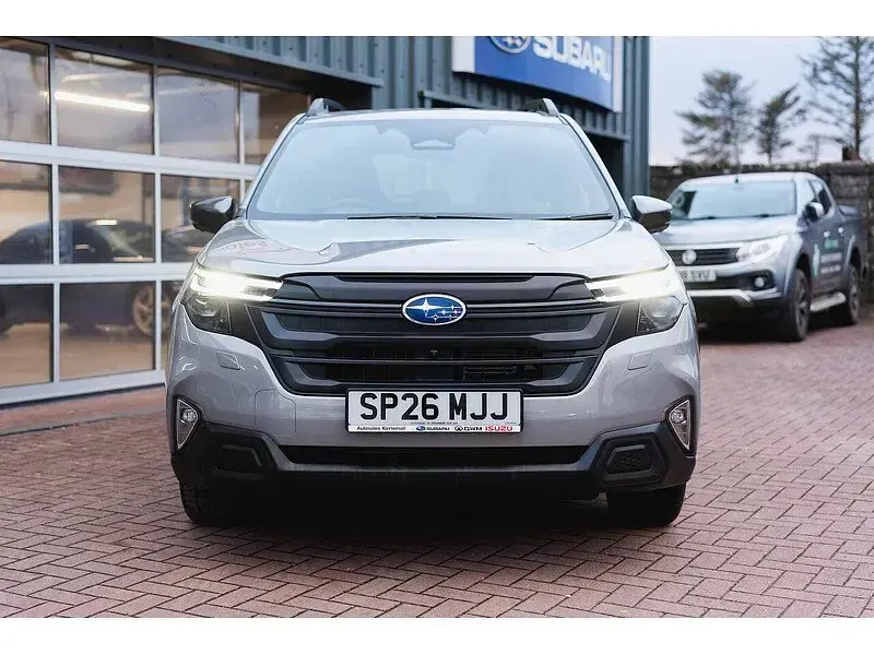 New Subaru Forester 136 HP (100 kW) 2026 Silver SUV