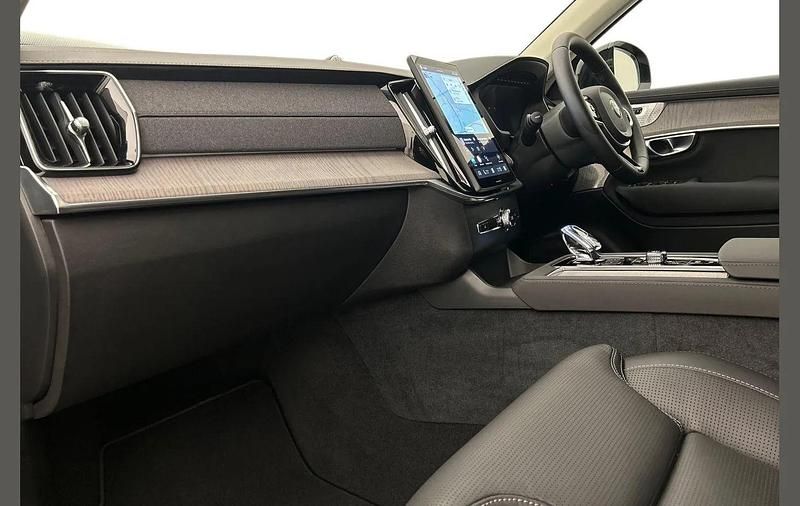 New Volvo XC90 Ultra 247 HP (181 kW) 2026 Grey SUV