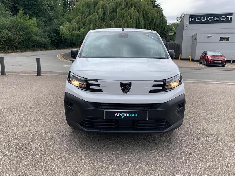 White New 2024 Peugeot E-Partner MPV | £18,495 (Fair price) - Image 1/4
