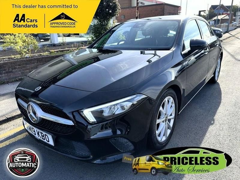 Used Mercedes A180 116 HP (85 kW) 2019 Black Hatchback