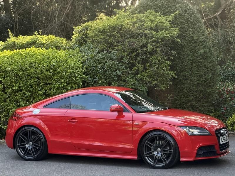 Used Audi TT Black Edition 170 HP (125 kW) 2011 Red Coupe