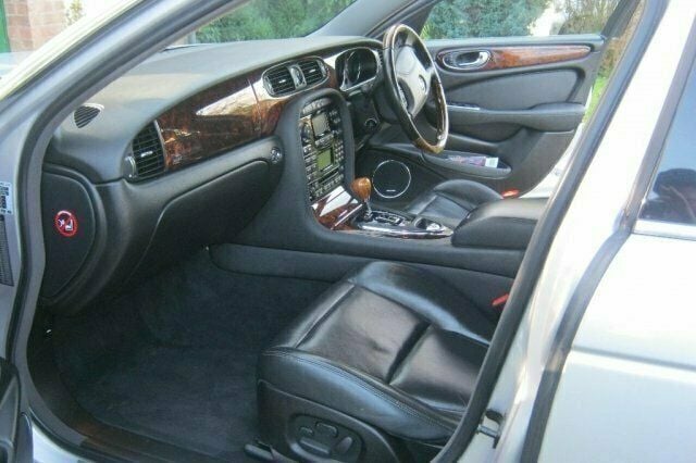 Used Jaguar XJ8 262 HP (192 kW) 2003 Sedan