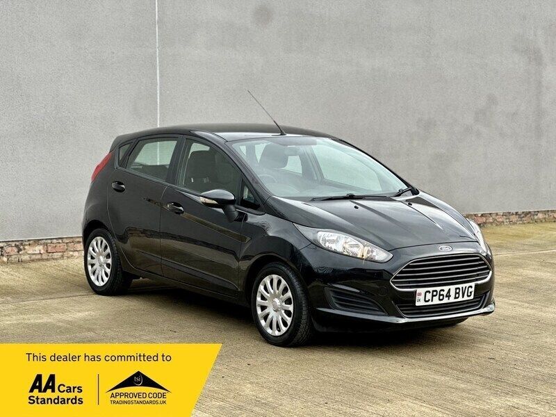 Black Used 2014 Ford Fiesta Style Hatchback | £2,875 (Fair price) - Image 1/4