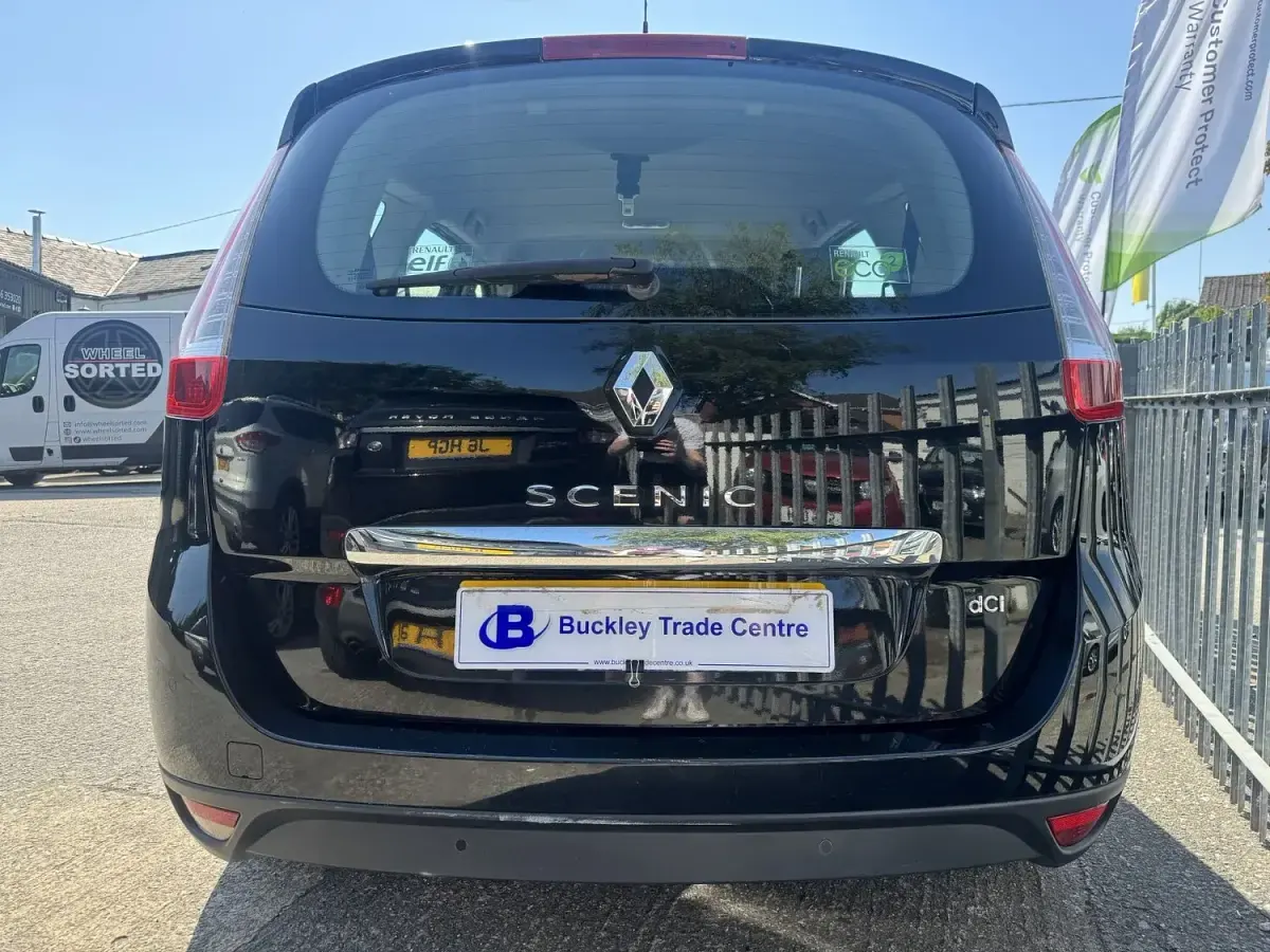 Used Renault Grand Scénic III Dynamique 2013 Black MPV