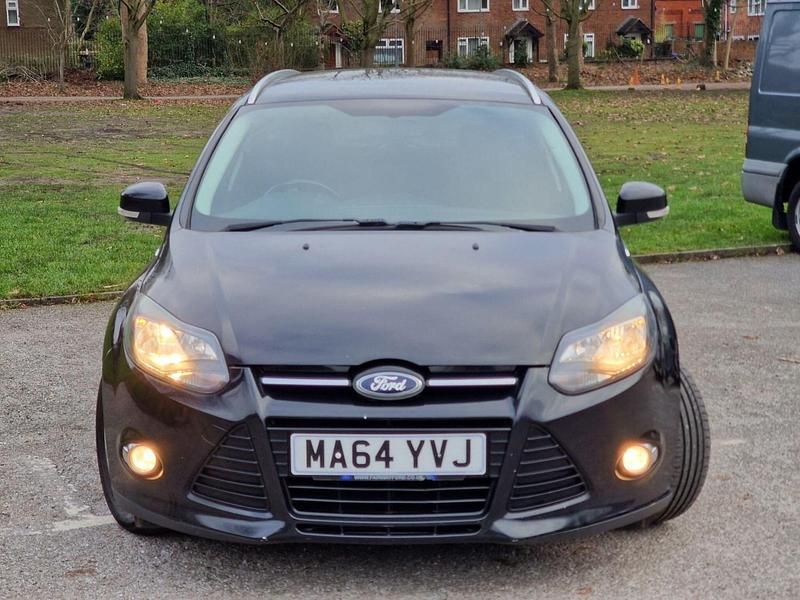 Used Ford Focus Titanium 115 HP (84 kW) 2014 Black Estate