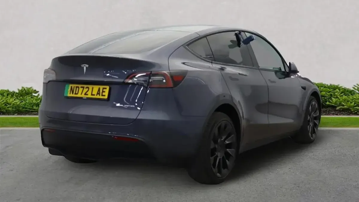 Used Tesla Model Y 282 kW (384 HP) 2022 Grey SUV