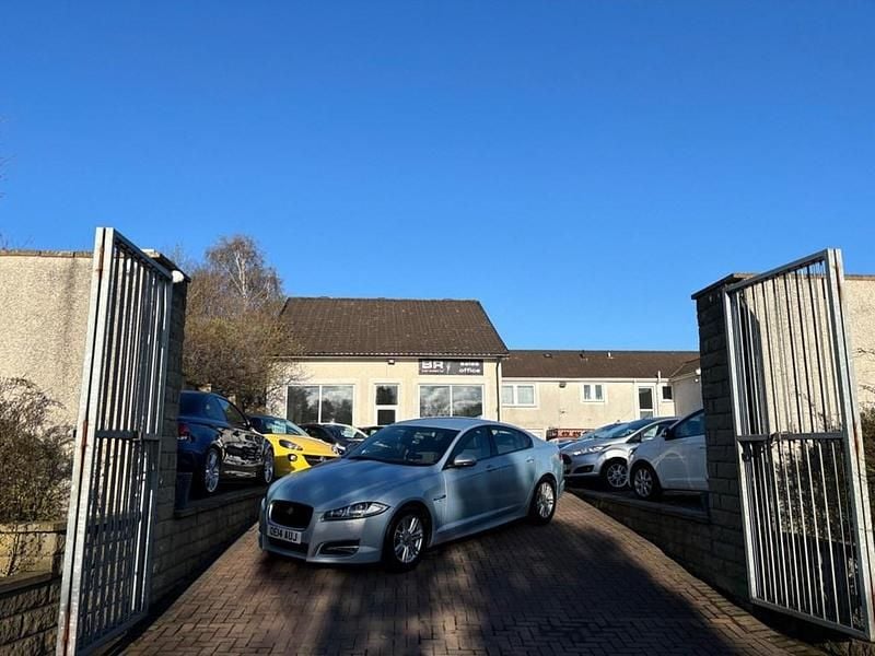 Gebraucht Jaguar XF R-Sport 197 PS (144 kW) 2014 Silber Limousine