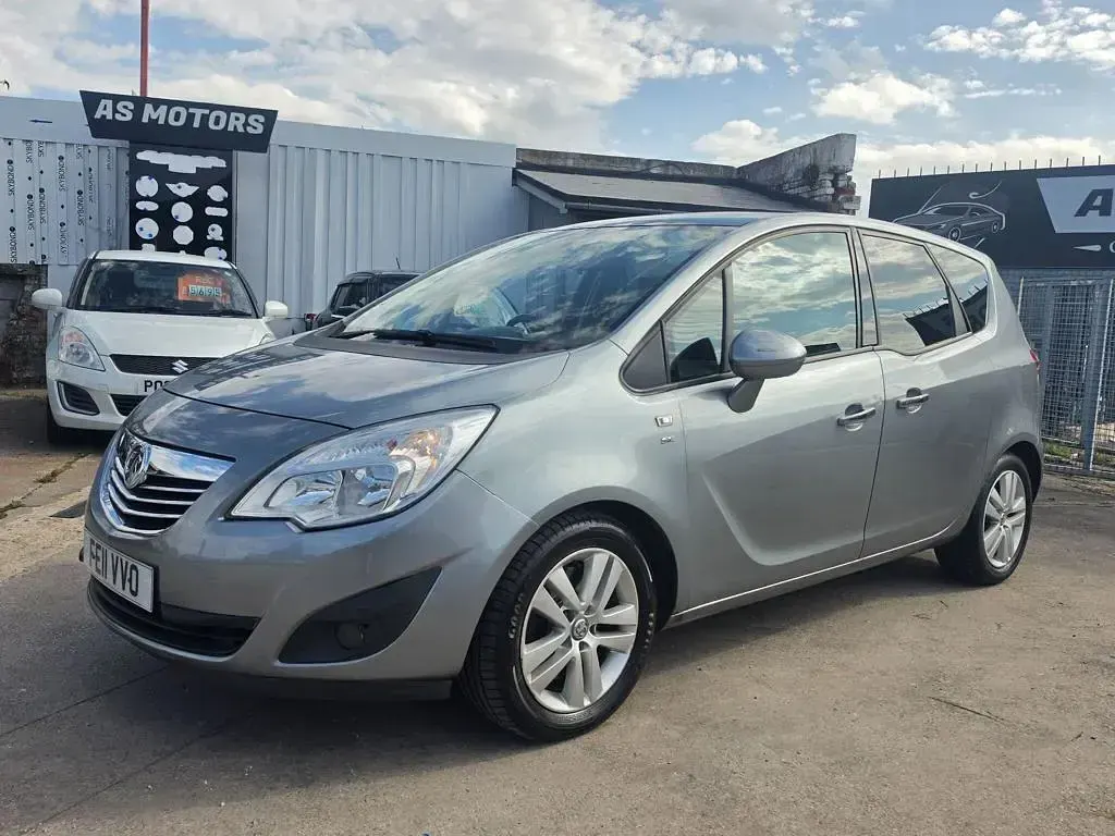 Used Vauxhall Meriva 2011 Silver MPV