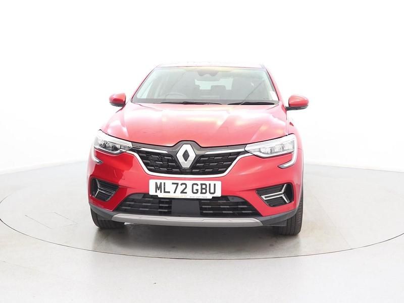 Used Renault Arkana Version S 145 HP (106 kW) 2022 Red SUV