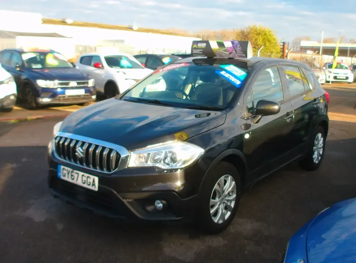 Used Suzuki SX4 SZ4 111 HP (81 kW) 2017 Black SUV