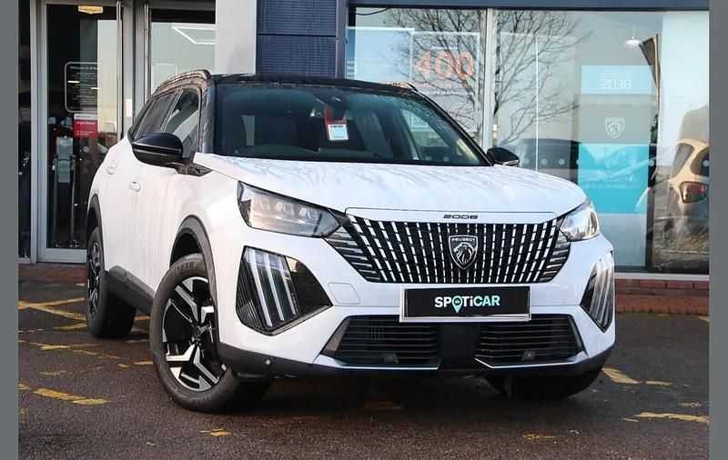 White Used 2024 Peugeot 2008 GT SUV | £18,744 (Fair price) - Image 1/3
