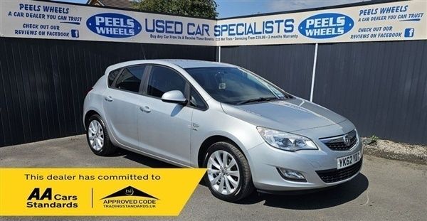 Silver Used 2012 Vauxhall Astra Active Hatchback | £2,675 (Fair price) - Image 1/4